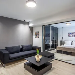 https://habitat-29-c.hotels-of-thessaloniki.com
